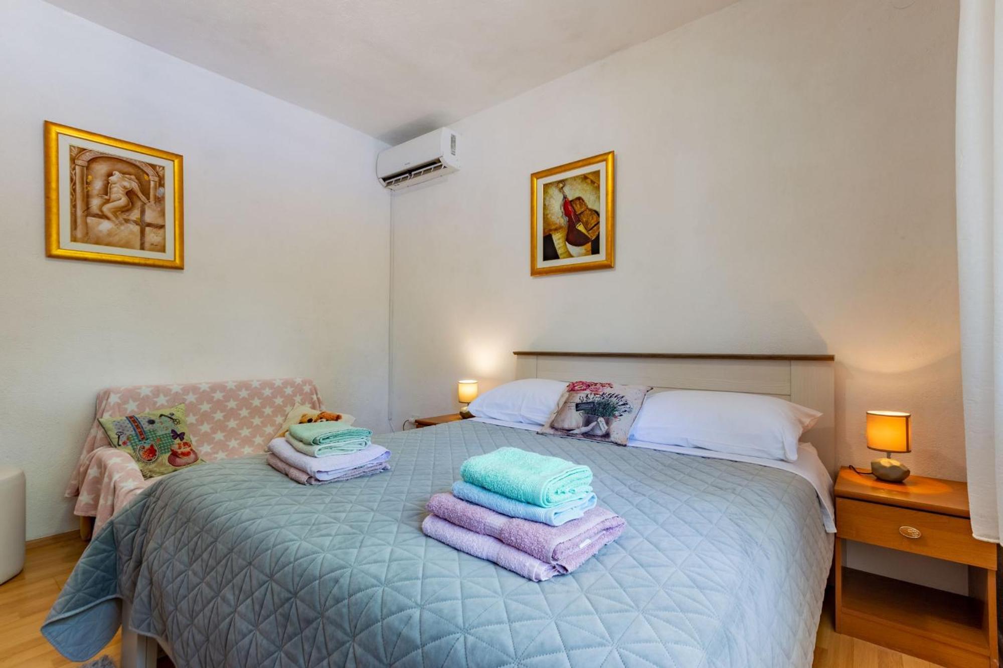 Holiday Home Flora Zadar Exterior foto