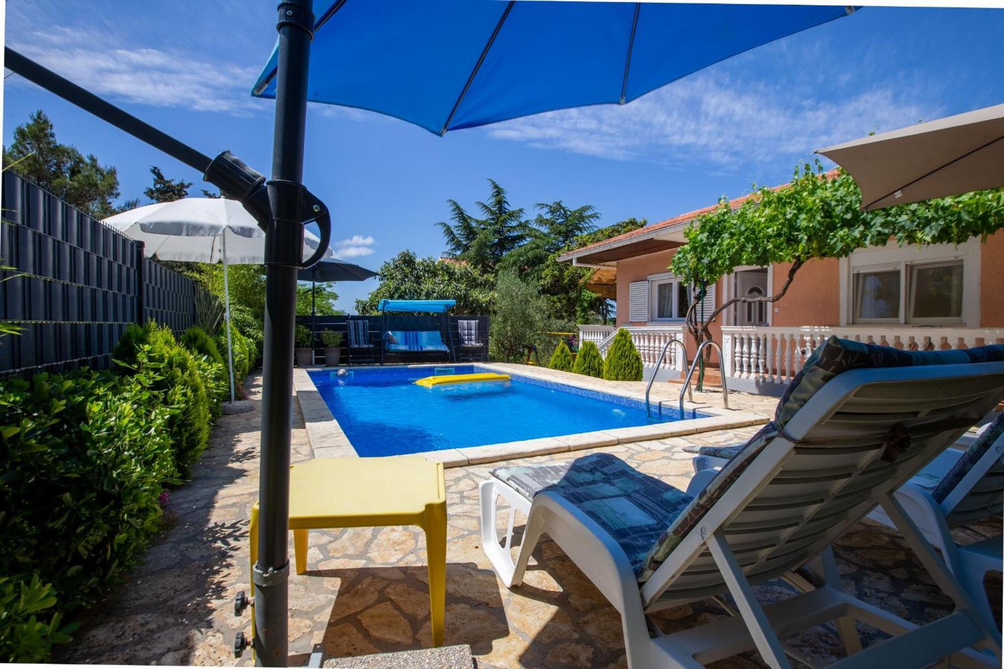 Holiday Home Flora Zadar Exterior foto