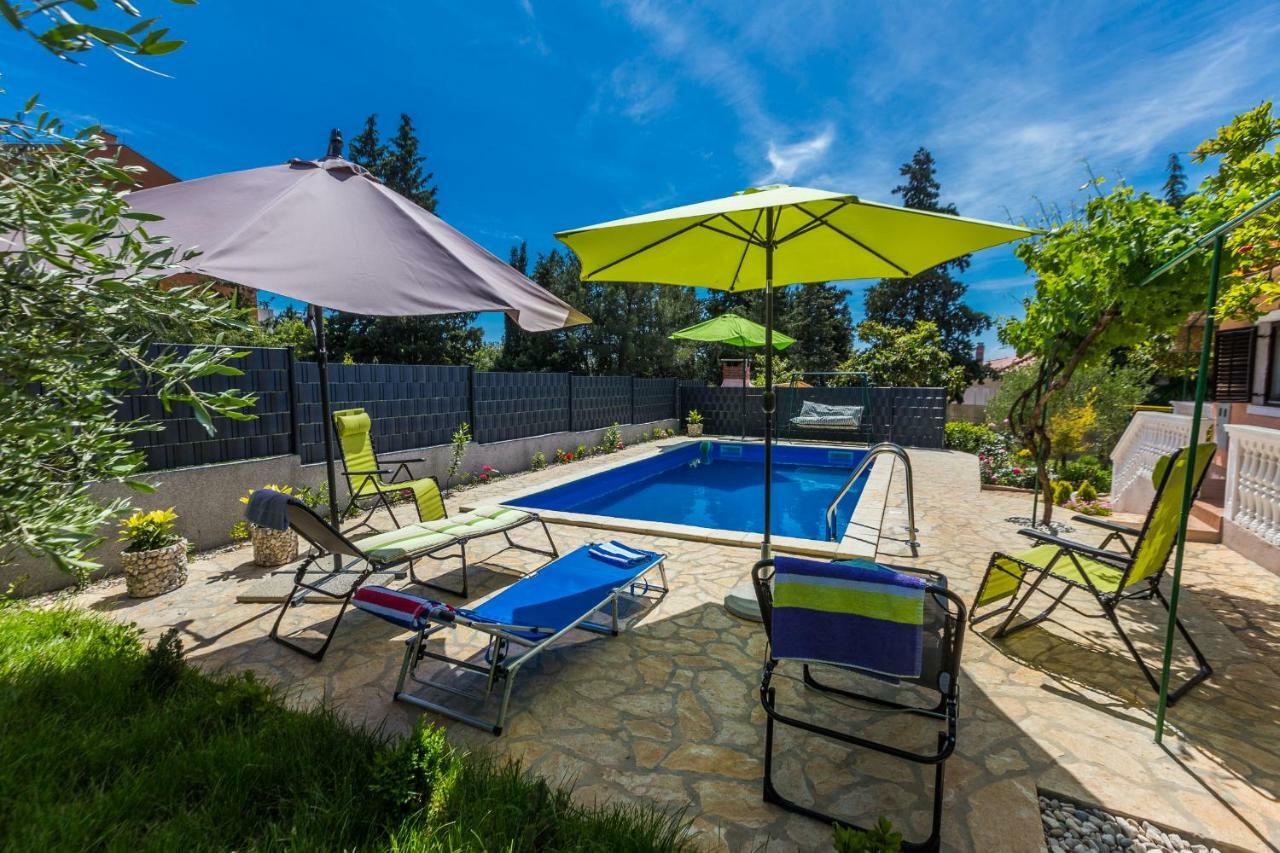 Holiday Home Flora Zadar Exterior foto