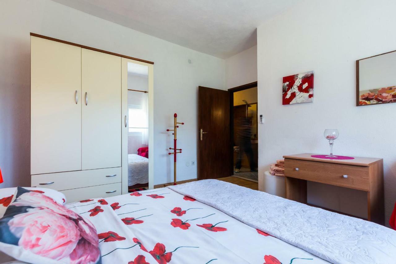 Holiday Home Flora Zadar Exterior foto